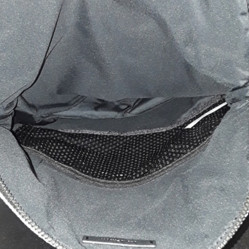 Very Rare & Authentic Lululemon Festival II Bag HEATHERED BLACK/Gray Waterproof - Picture 9 of 16